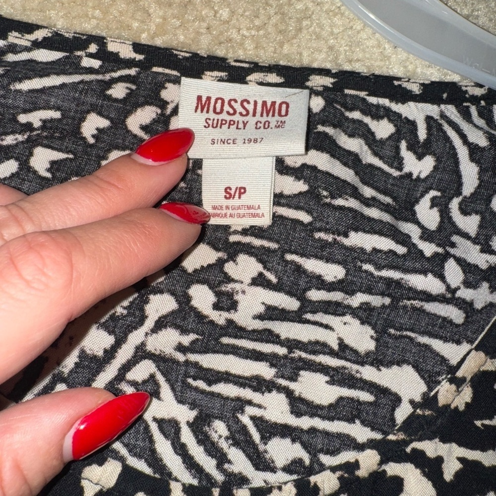 Mossimo Supply Co. Black and White Abstract Dress - Picture 2 of 4